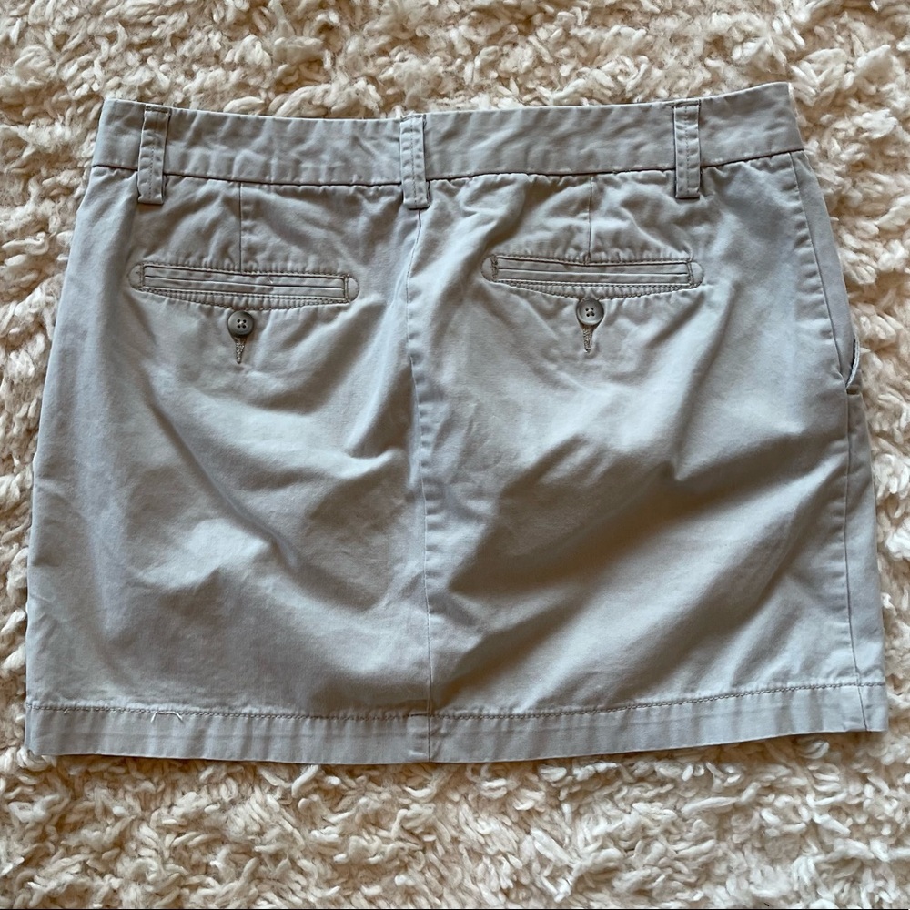 🎯3 for $15🎯 Gap Women’s Khaki mini skirt size 8 - Picture 3 of 3